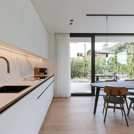 Appartement New And Modern In